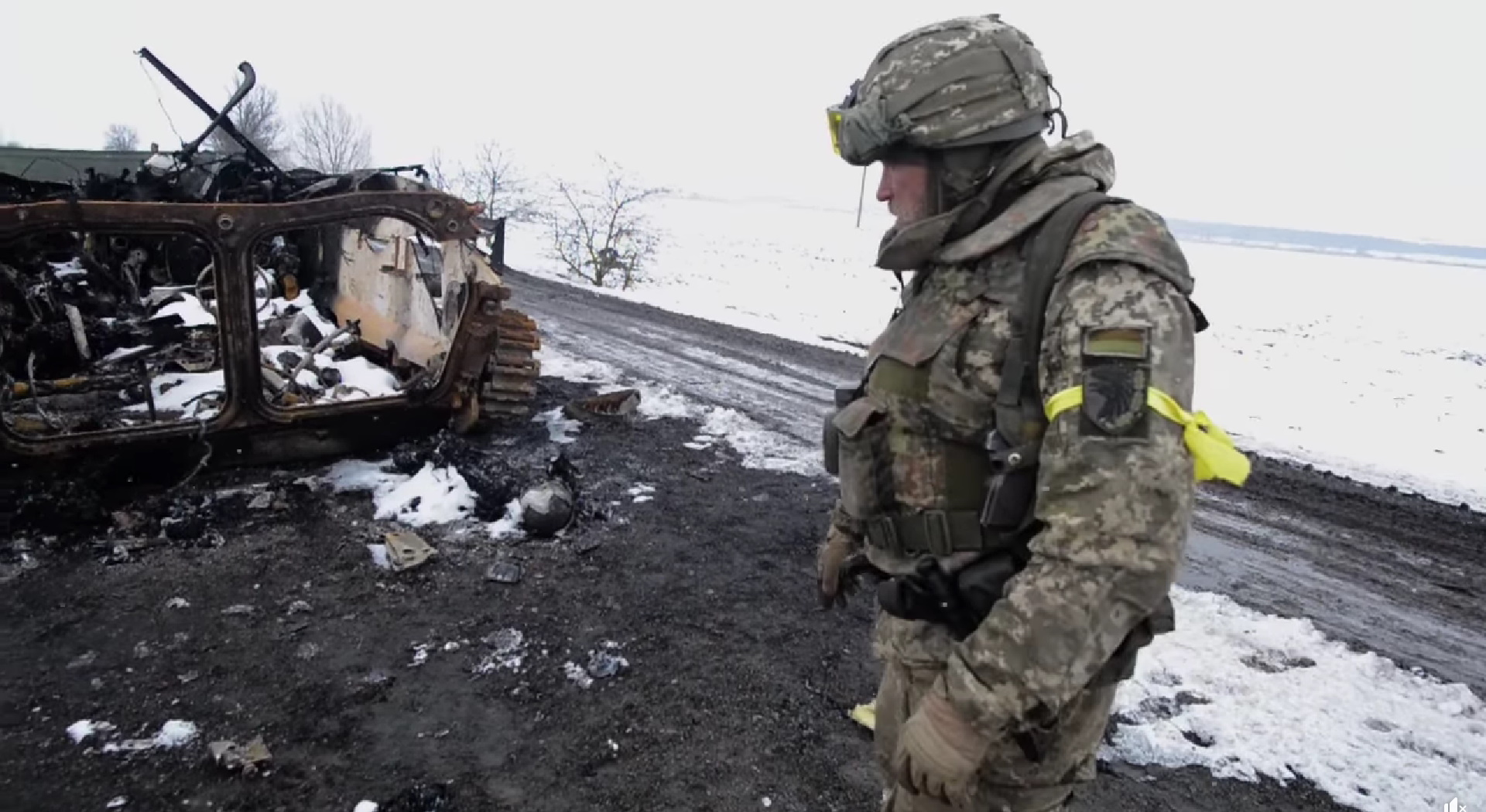 артиллерия на донбассе. бои под харьковом. дебальцевский котел уничтоженная техника. разгром украинский войск. украинские танки.