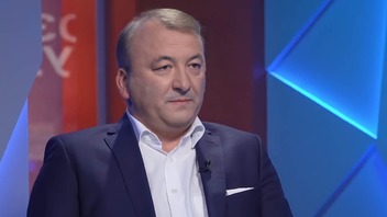 Дипломат Василий Филипчук в интервью Юрию Кулиничу рассказал, почему Путин не защищает своего кума Медведчука и что нужно делать Зеленскому с решением СНБО